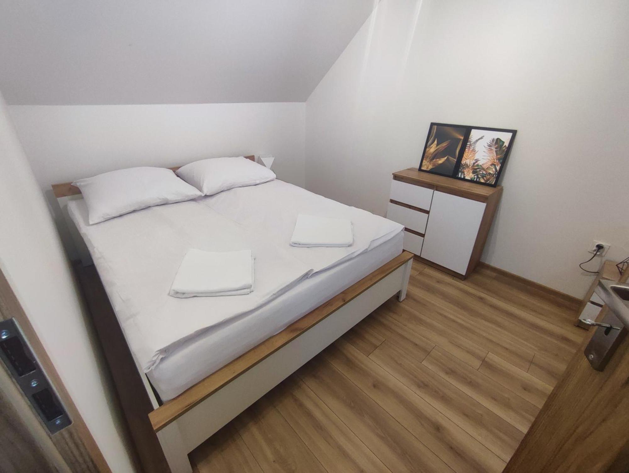 House Of Energy - Zator Przeciszow Apartment ภายนอก รูปภาพ